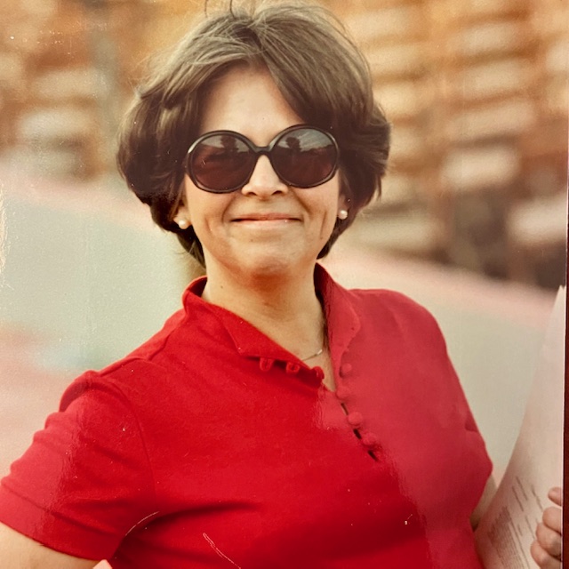 Gilliland, Mary K. (nee Riffle) Kutis Funeral Home Inc