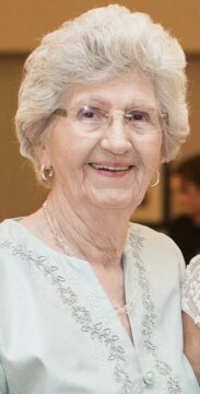 Annie &amp; Kevin  | © 2017 | www.katehargis.com