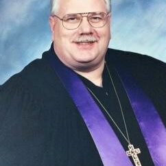 13-Mike-with-robe-1999