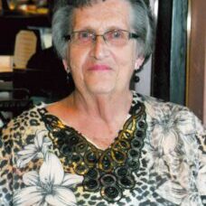 Bertamae Laschober Obit