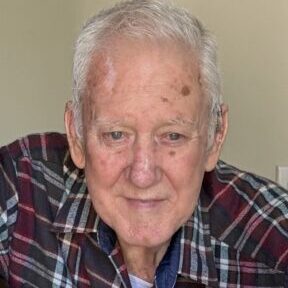 Larry Buxton