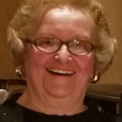 Victoria Gehlert photo