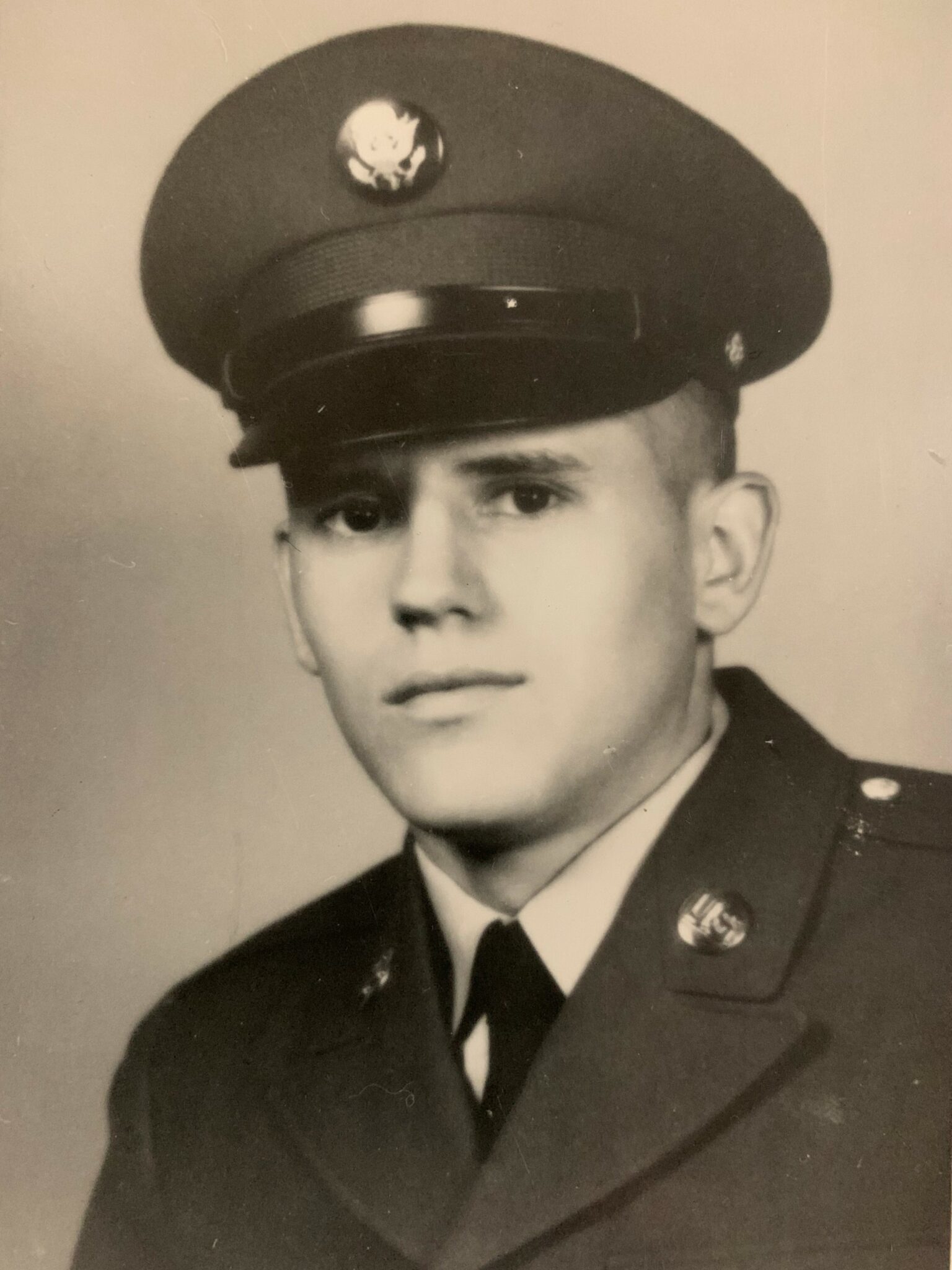 Leach, Robert S. Kutis Funeral Home Inc