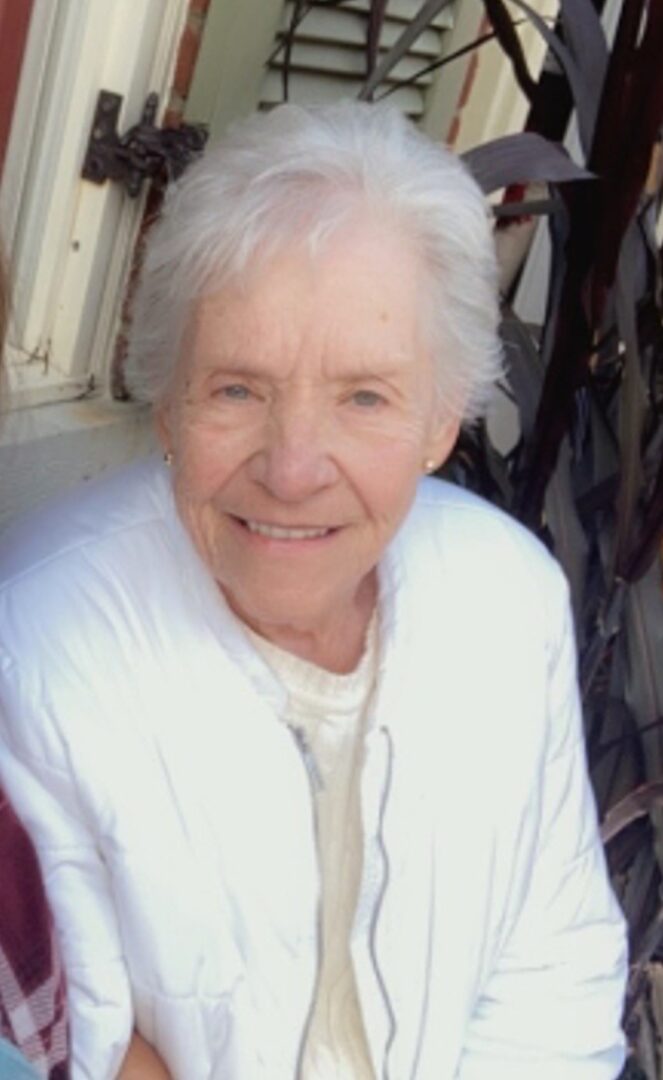 Webb, Doris June Kutis Funeral Home Inc